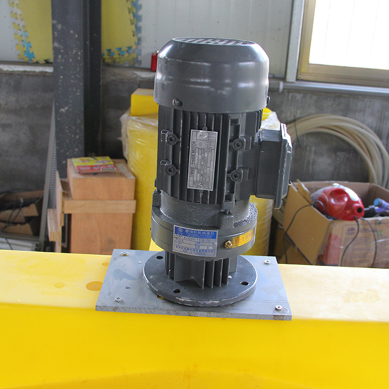 厂家现货批发搅拌桶水肥一体化施肥机专用肥料桶配搅拌电机加药箱