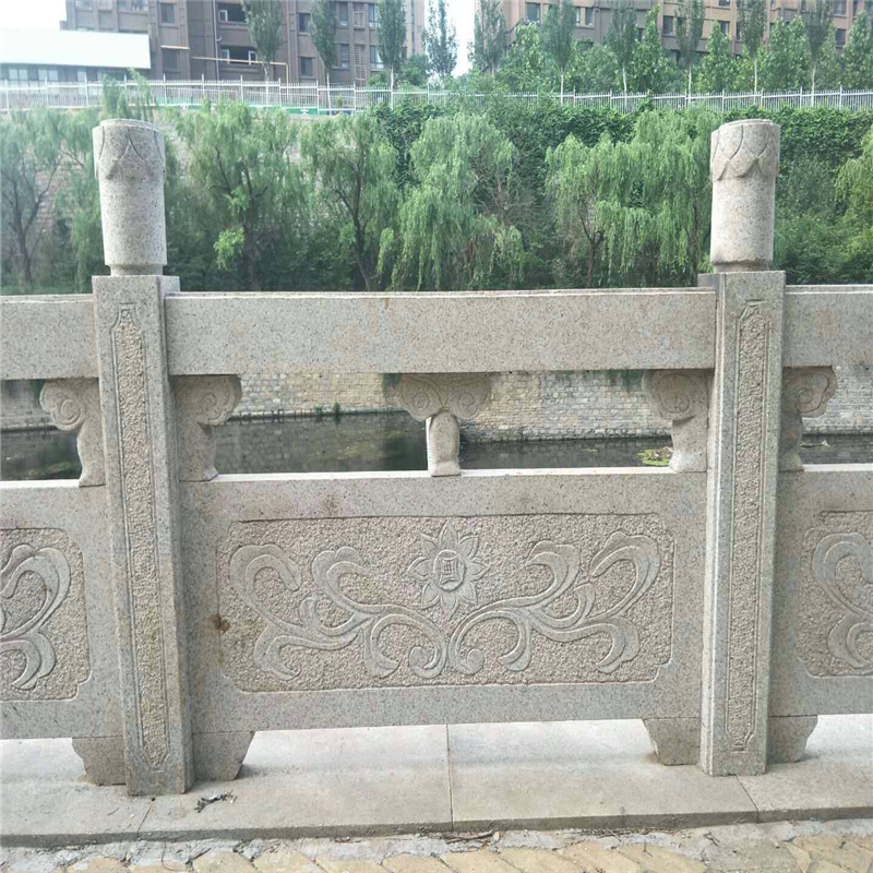 定制风景石栏杆 河道石护栏 公园石材栏板 石栏杆厂家