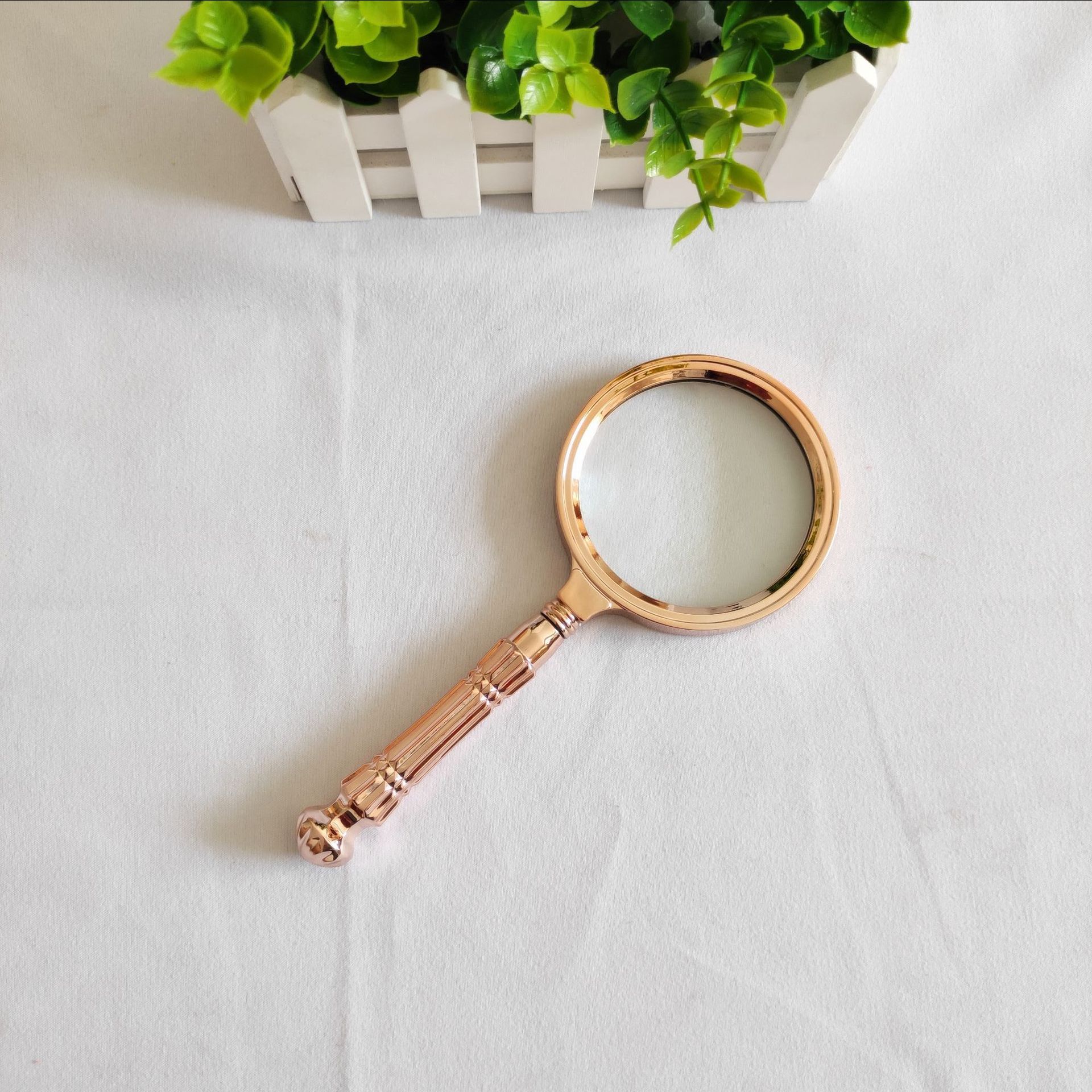 精品金色手持放大镜 80mm 金色香槟双色 6-7倍