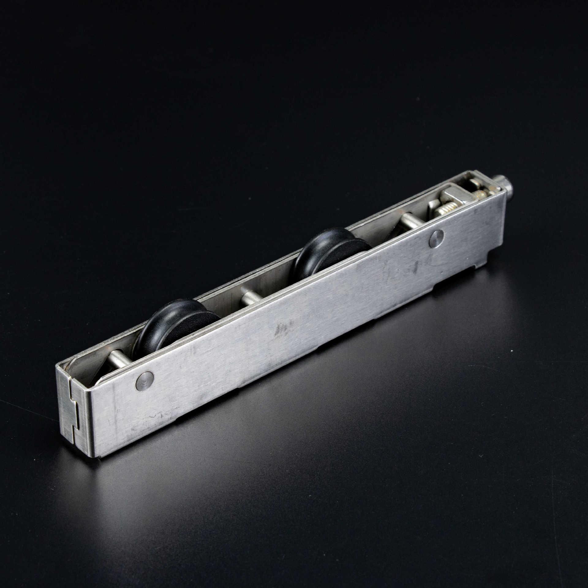 现货两轮长条轮重型中空推拉门滑轮地轮不锈钢移门滑轮门窗配件