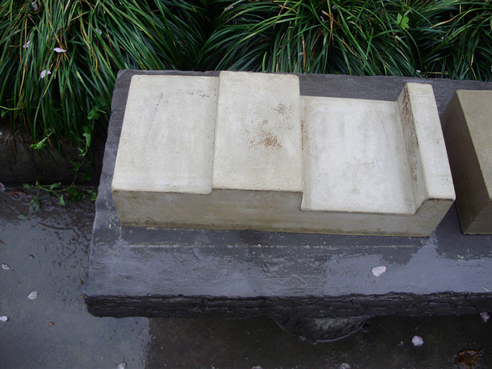 街道护栏灌水泥底座 户外太阳伞水泥底座 填充水泥底座混凝土基座-阿