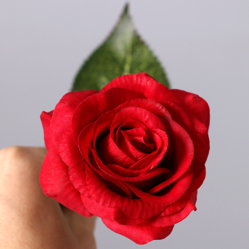 厂家批发单支手感保湿玫瑰仿真花 保湿玫瑰花假花客厅摆件装饰花