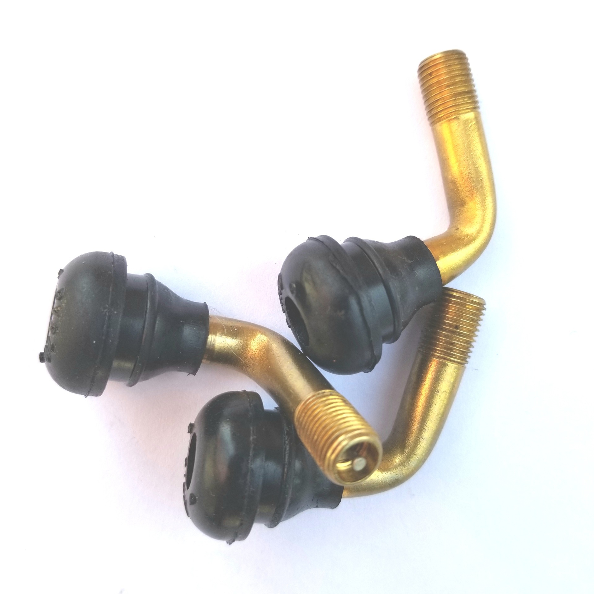 供应汽车三轮车摩托车真空轮胎气嘴铜气嘴价格优惠骑行用品配件