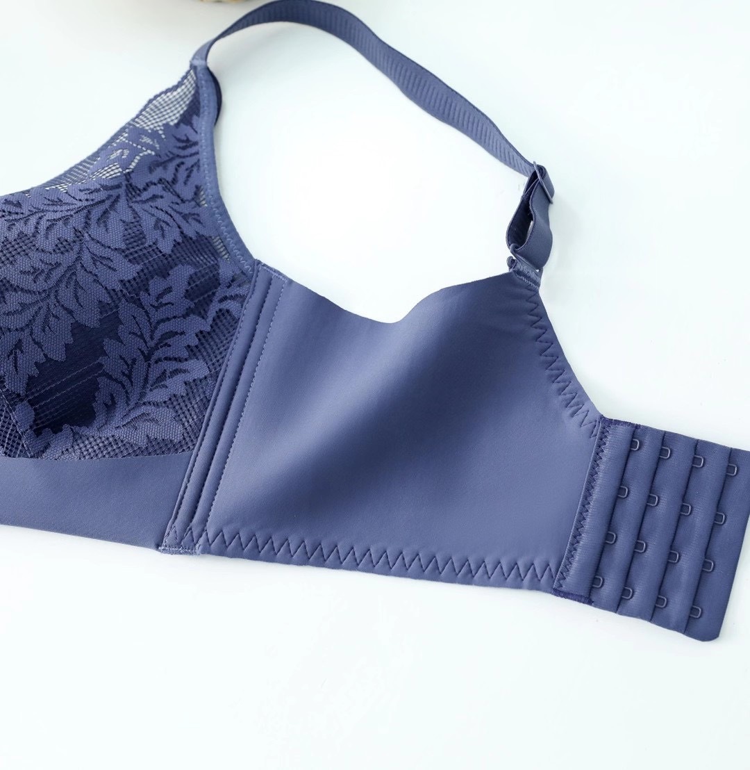 新品枫叶高端轻氧乳胶内衣性感蕾丝无痕无钢圈聚拢调整型文胸