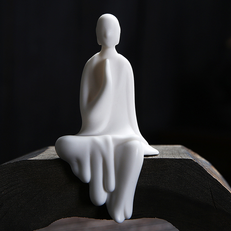 创意中式玉白陶瓷无相小佛像家用陶瓷人物小和尚禅意木艺饰品摆件