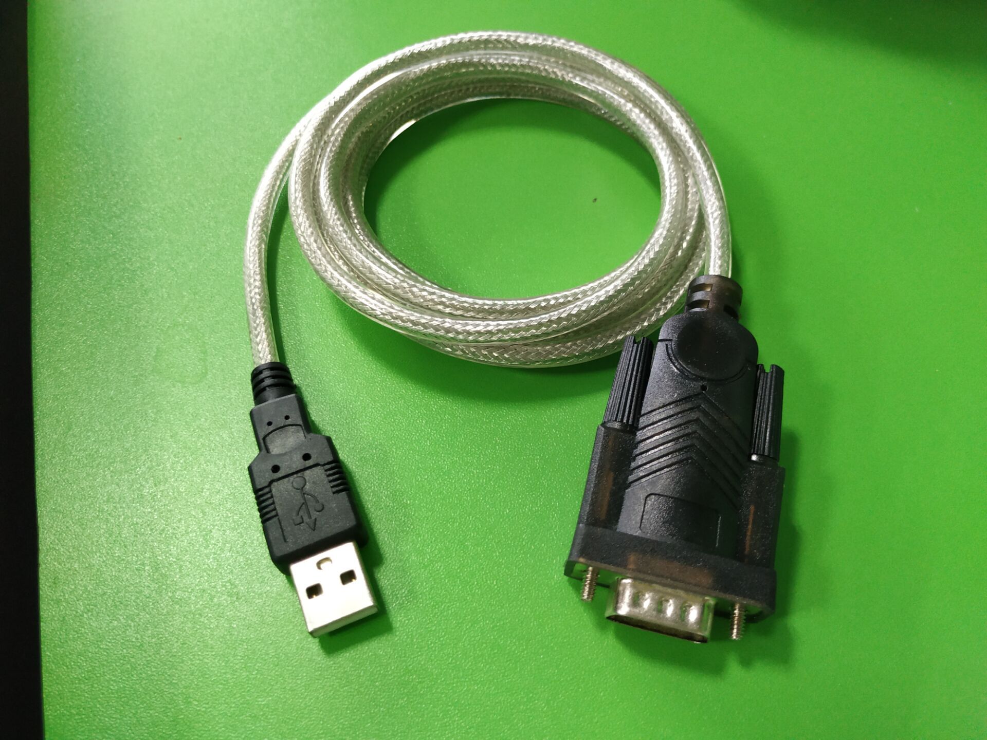 厂家直销 usb to rs232 db9串口线 原装芯片串口线 支持win10