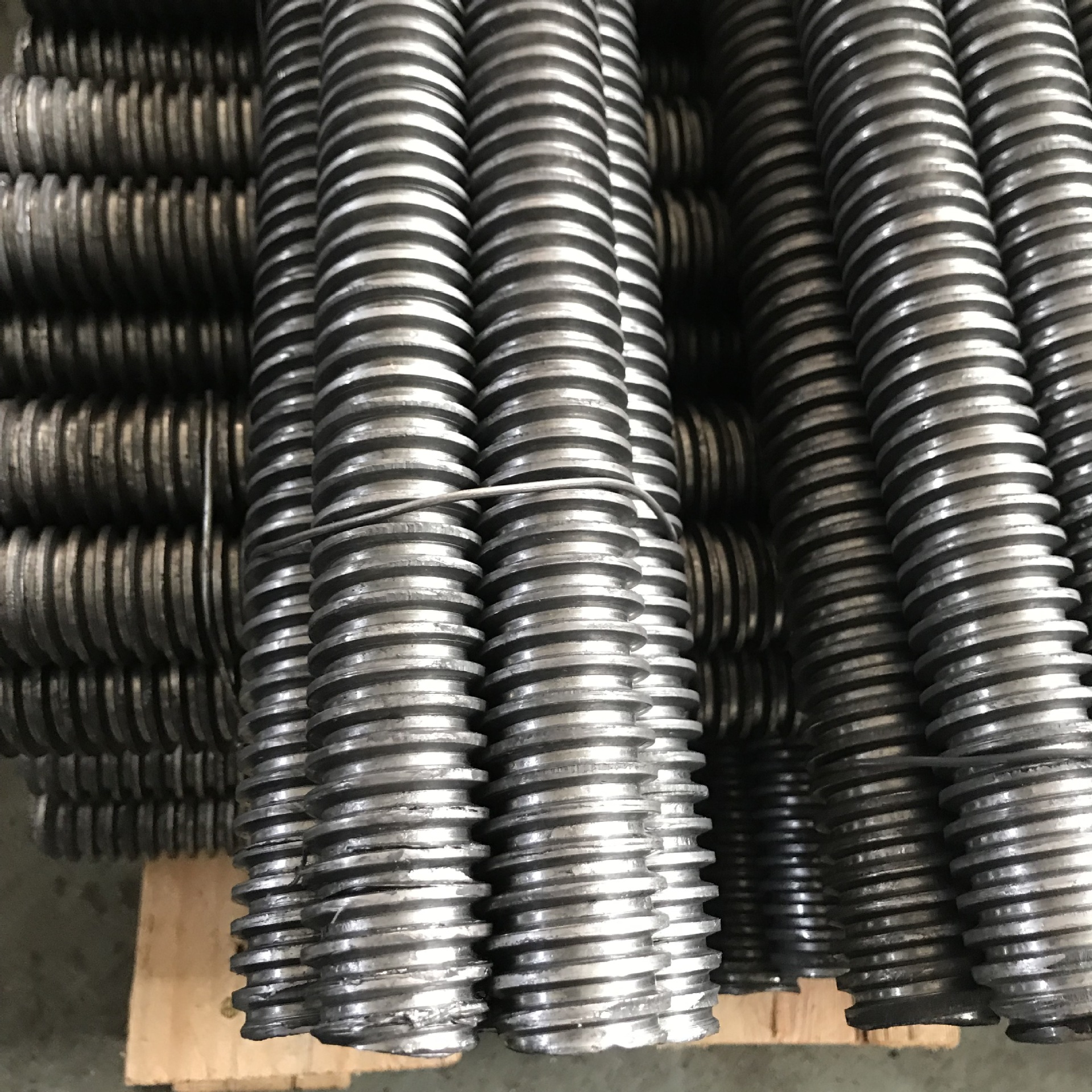 河北厂家直销梯形扣丝杠国标梯形丝杆t型牙螺杆高强螺杆梯形丝杆