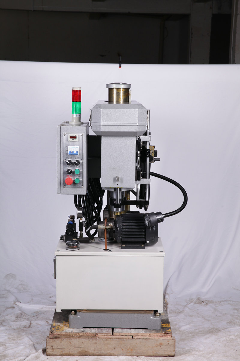 供应多头钻孔机液压自动钻床 多孔钻孔机强力型油压多轴钻床