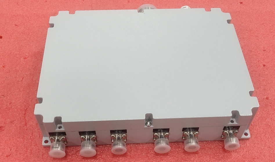 厂家供应gsm/dcs/tdf&a&/tde/tdd/rfid800六端口5g合路器