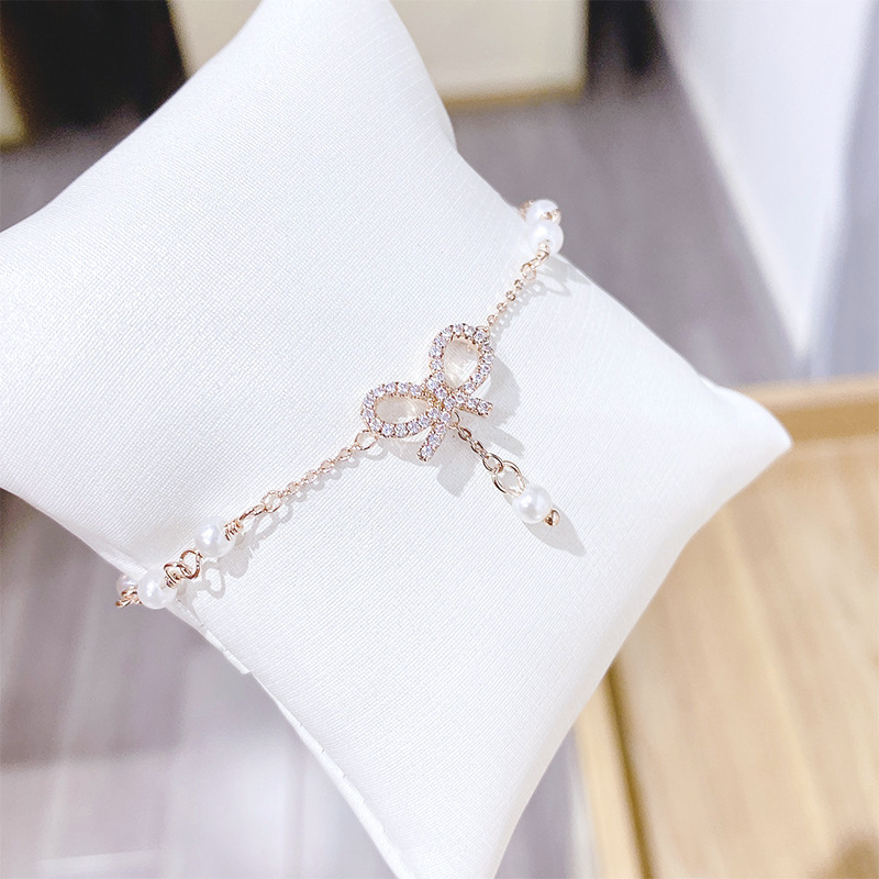 2023 New Bracelet Women's Korean-Style Simple Double Layers Loving Heart Bow Bracelet Full Diamond Pearl Bracelet Source Factory