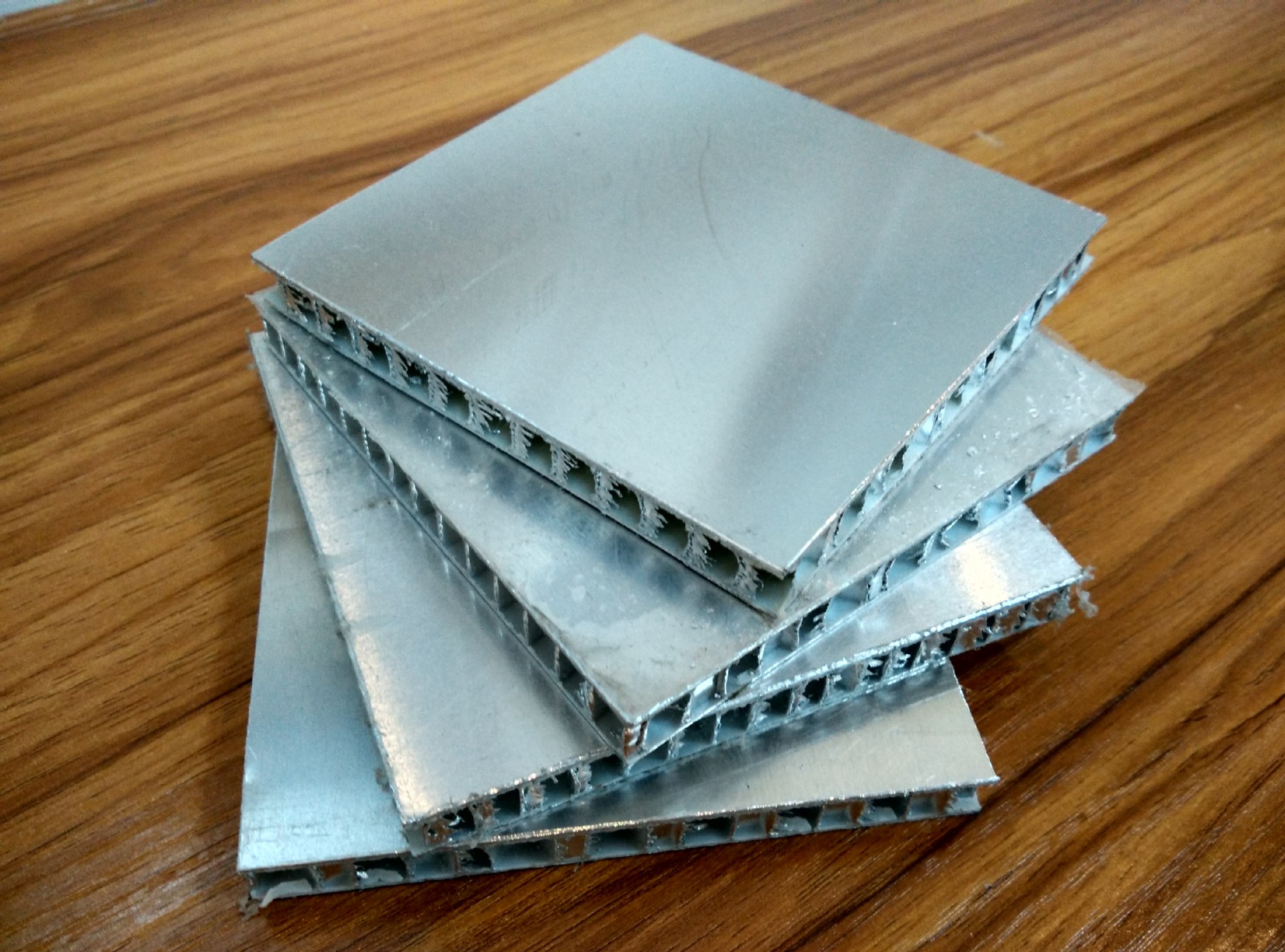 厂家专业生产隔声板房 铝蜂窝隔音板 用于隔音房板房-阿里巴巴