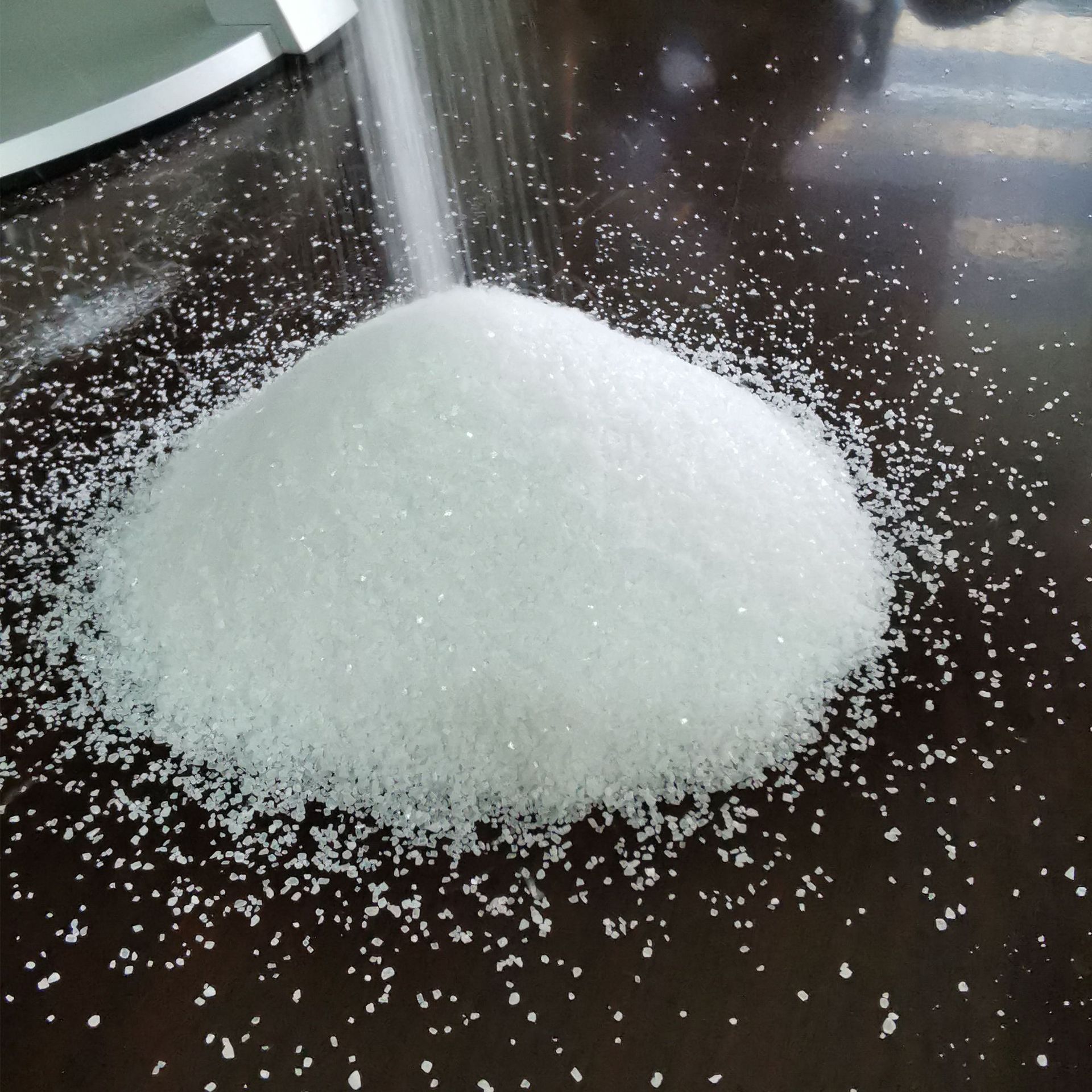 厂家供应连州高白度优质白晶砂晶白砂20目高品质精白砂-阿里巴巴