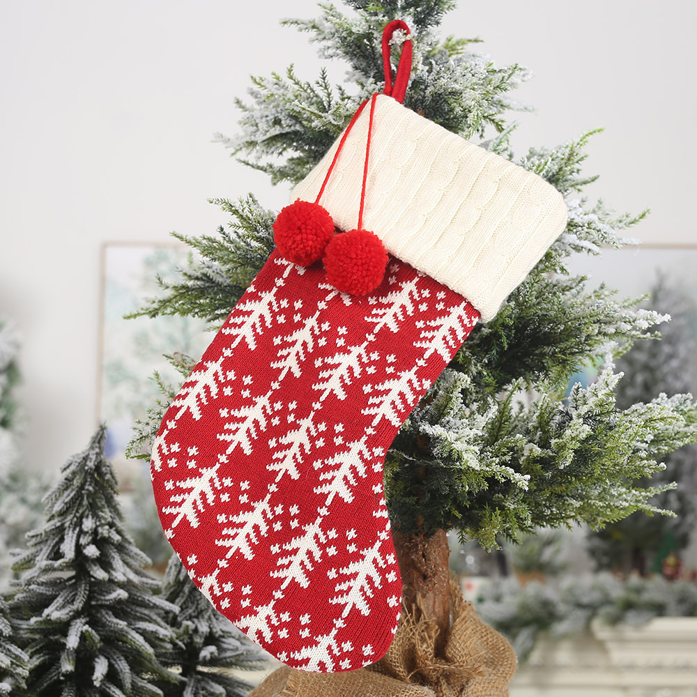 Hong Kong Love New Christmas Decoration Knitted Christmas Stockings Woolen Yarn Socks Red and White Elk Gift Bag Children Gift Bag