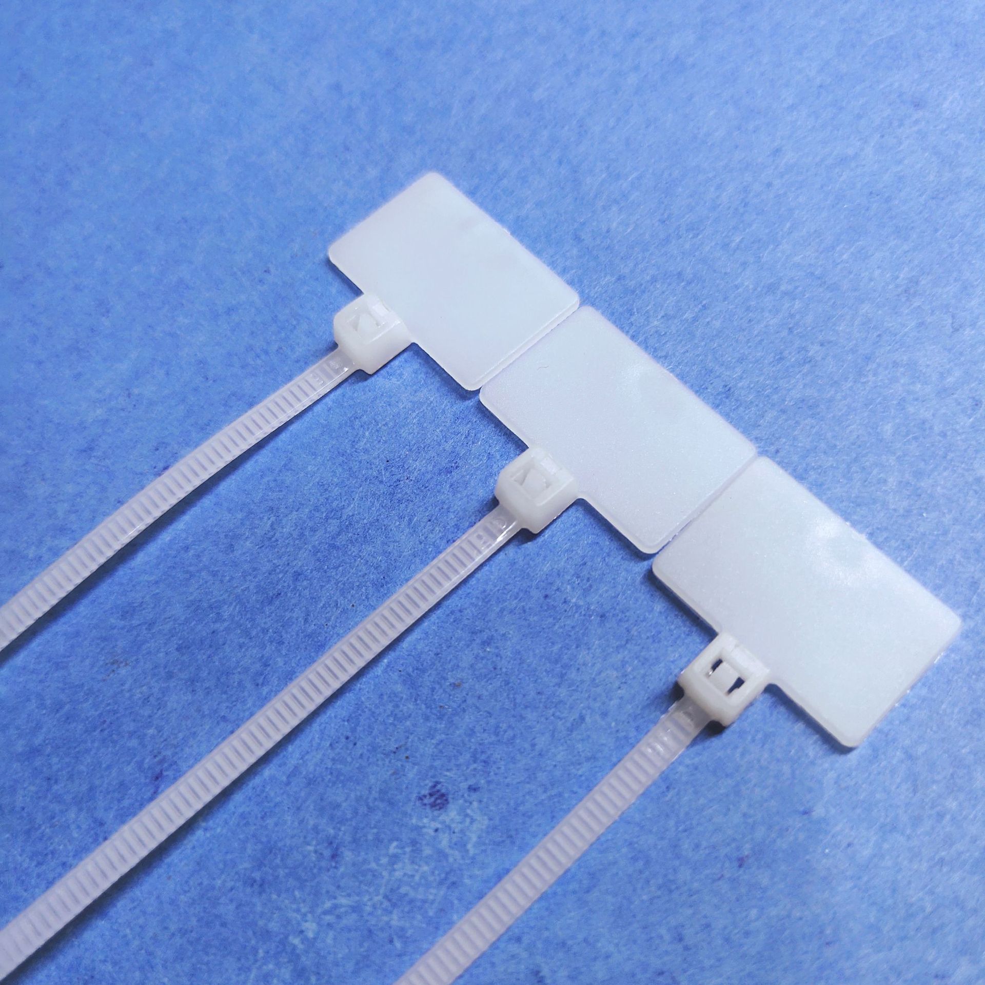 厂家直供 标牌扎带3*100mm 网线标签扎带 可书写扎带 标记扎带