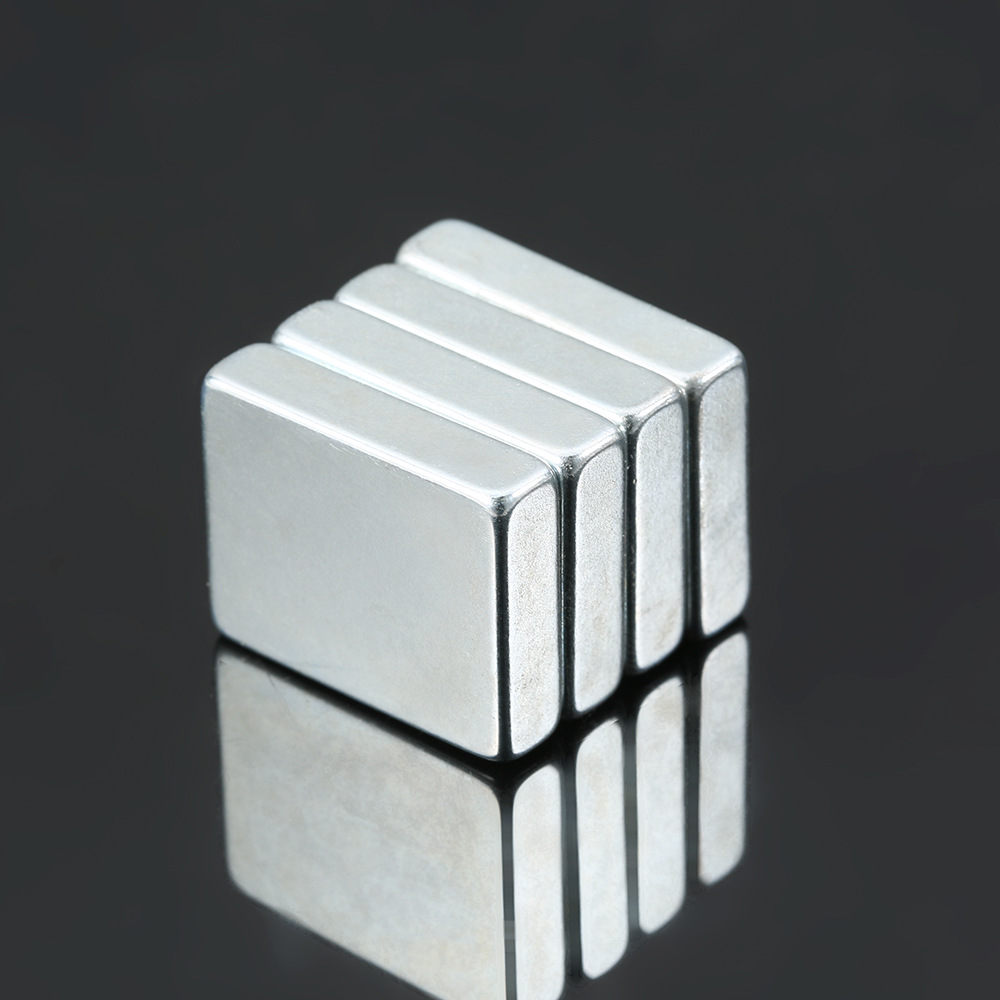 钕铁硼强磁方形磁铁 f50*50*20mm设备稀土永磁王高强磁吸铁石磁铁