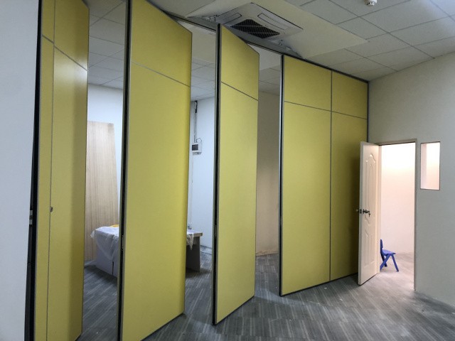 酒店活动隔断餐厅吊轨折叠门办公室移动隔断墙