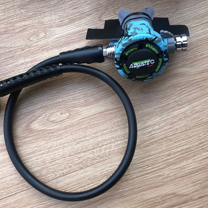 aquatec台湾深潜冷水寒冷水域潜水减压阀呼吸器 冰潜潜水一二级头