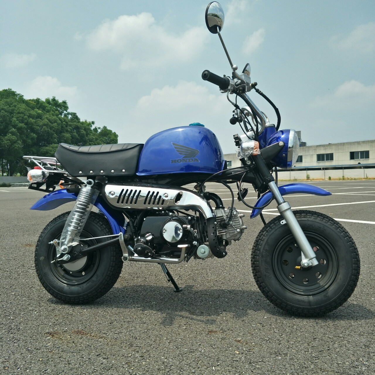 猩猩款越野摩托车猴子代步车脚电启动