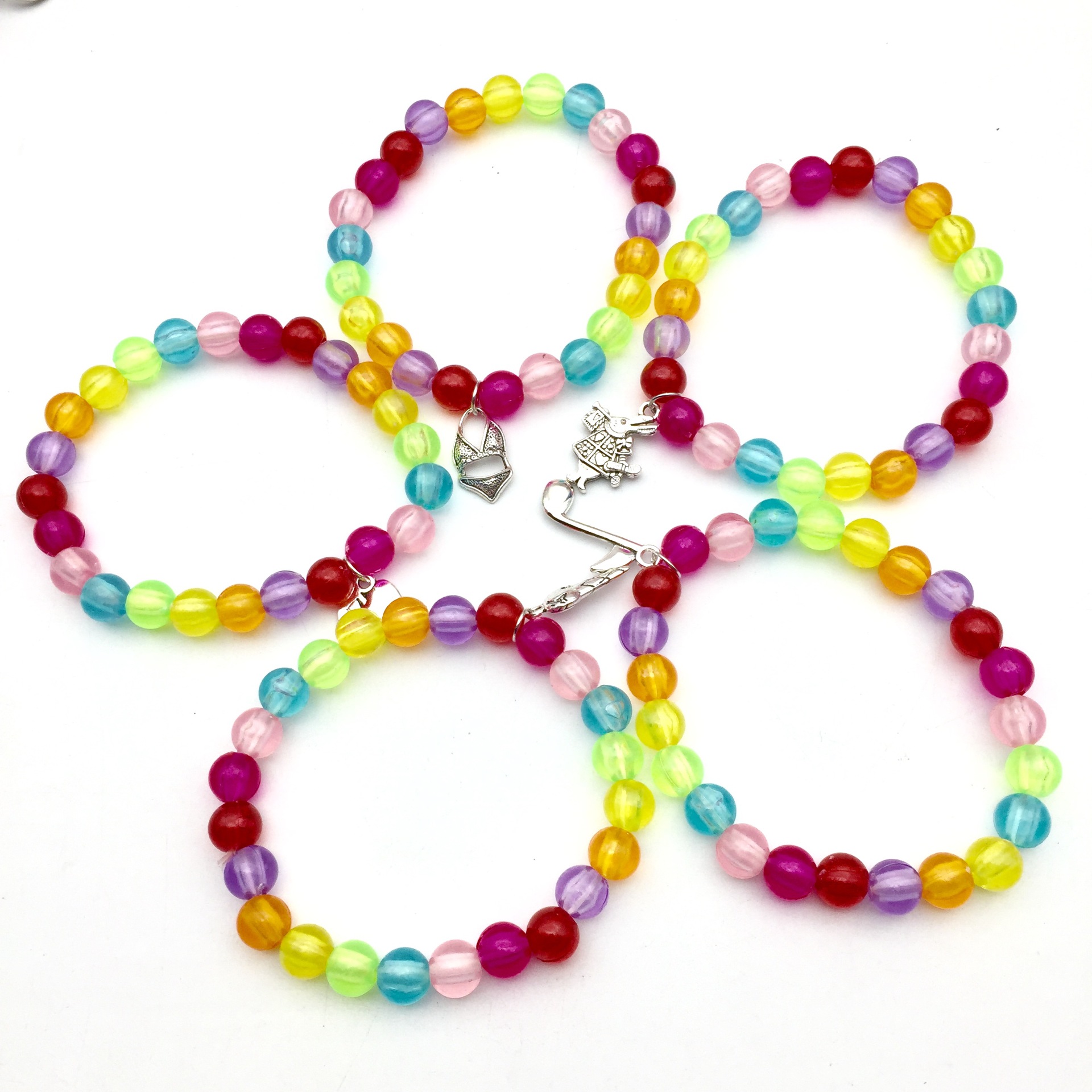 厂家直销欧美时尚7mm26英文字母问候语等儿童diy创意手工编织手链