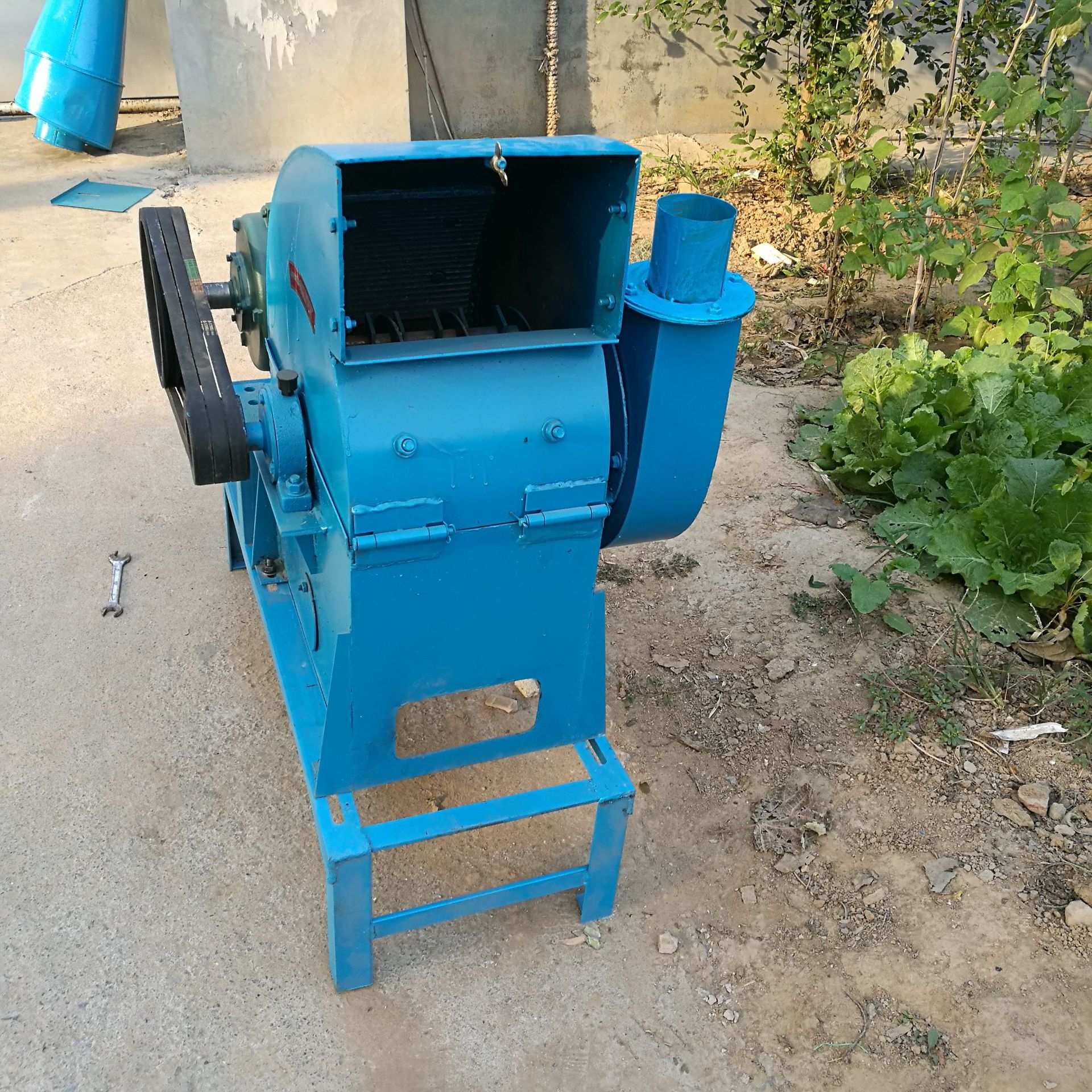 批发养殖牛羊饲料锤片式粉碎机 新型秸秆饲料粉碎机 青草粉碎机