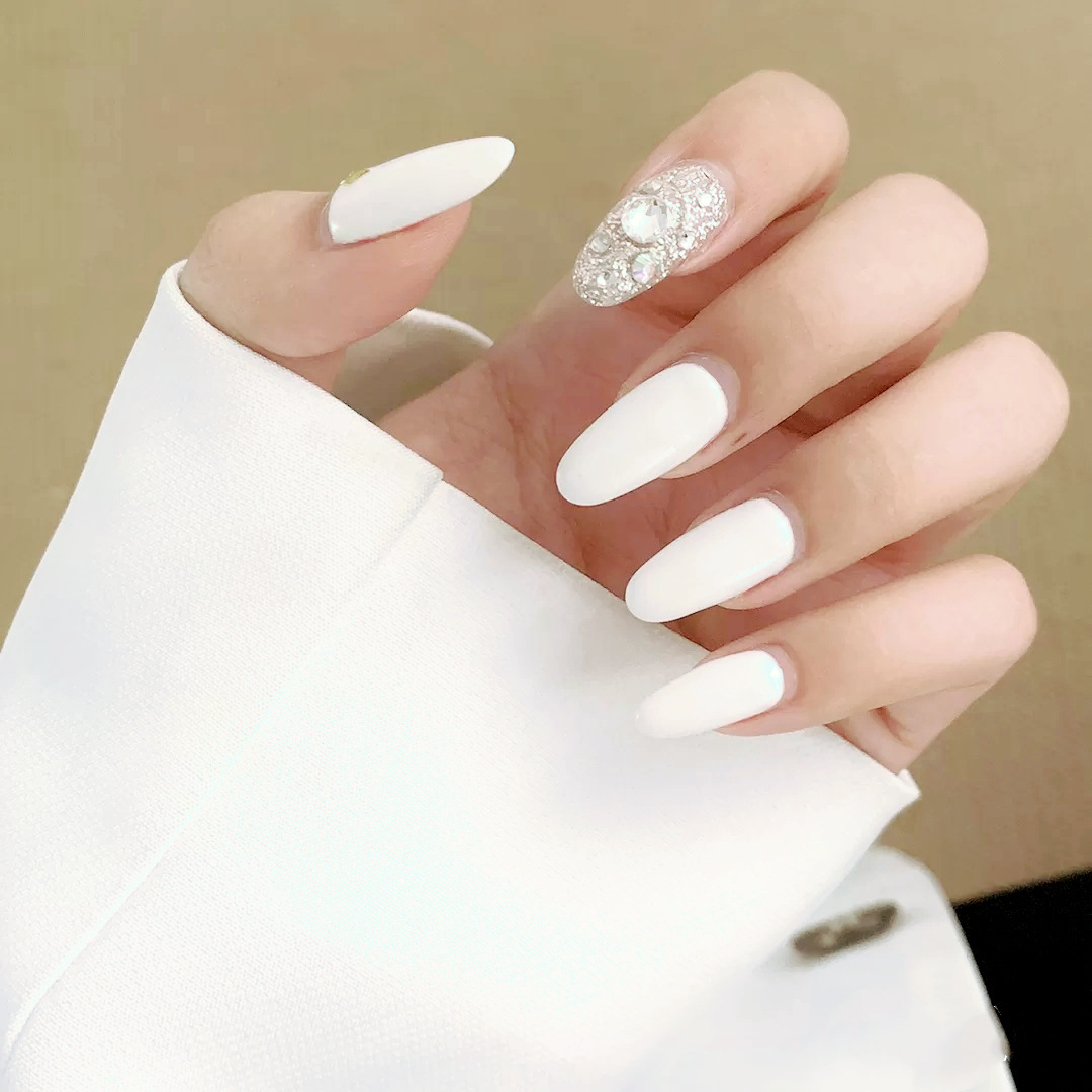 150-白色闪钻穿戴美甲甲片成品可拆卸指甲贴片网红显白假指甲24片