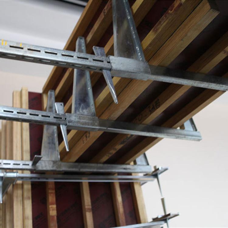 梁夹具 建筑用紧固件梁夹子 托梁扣 横梁模板浇筑外用锁梁扣