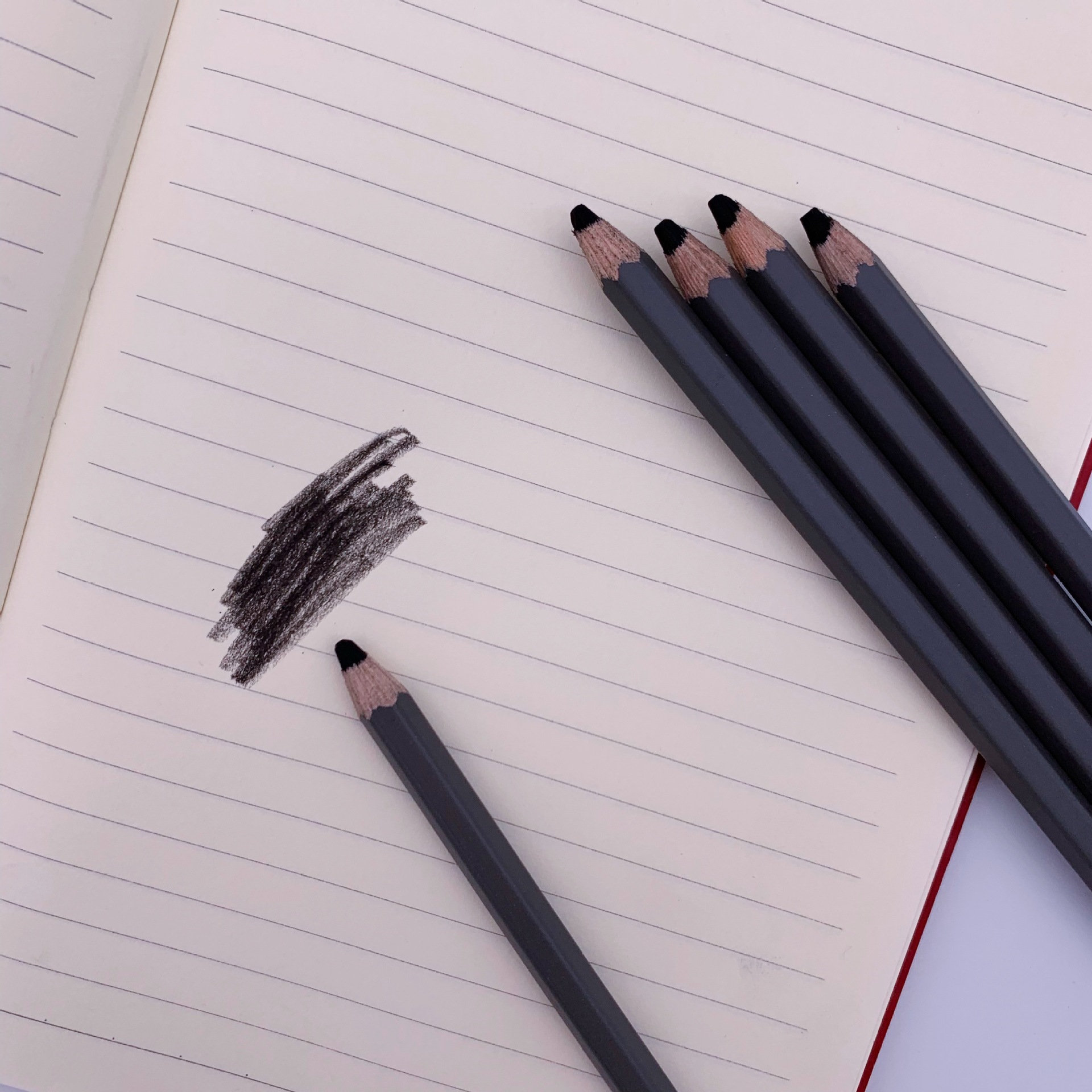 软炭铅笔素描木质炭笔单支绘画炭画笔培训班现货可定制