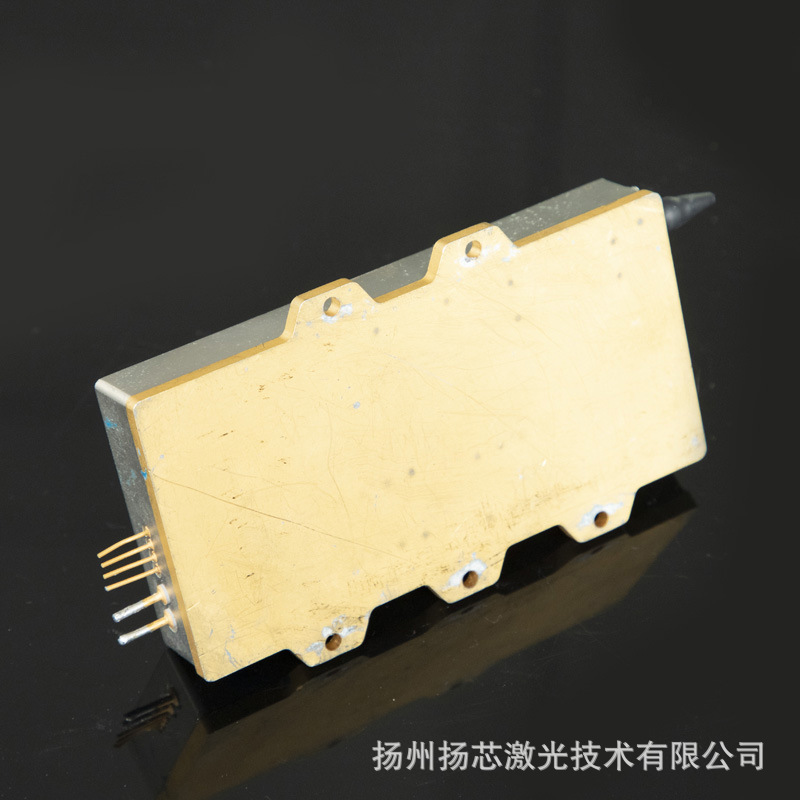 976nm高功率光纤激光器泵浦源160w光纤耦合半导体激光器激光模块