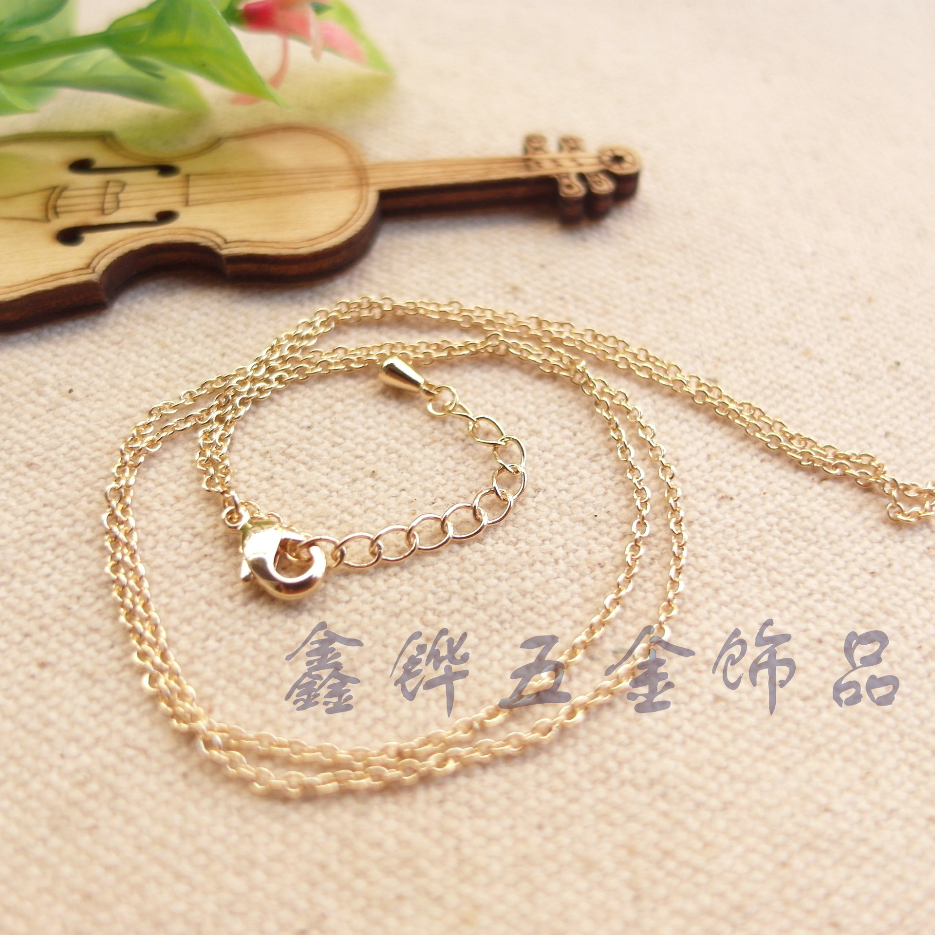 主营产品:不锈钢饰品;配件;合金饰品配件所在地:东莞市 长安镇锦厦