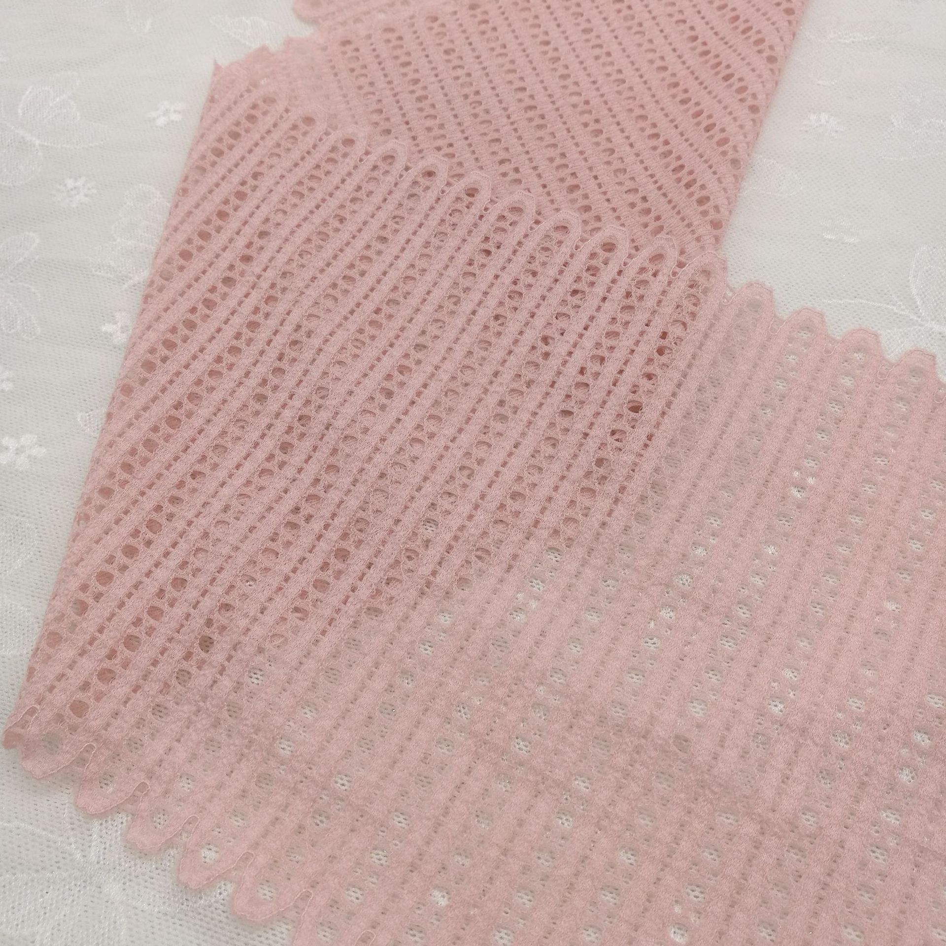 厂家直销软蕾丝花边a957621#宽18cm 女装抹胸内衣花边材料可定制