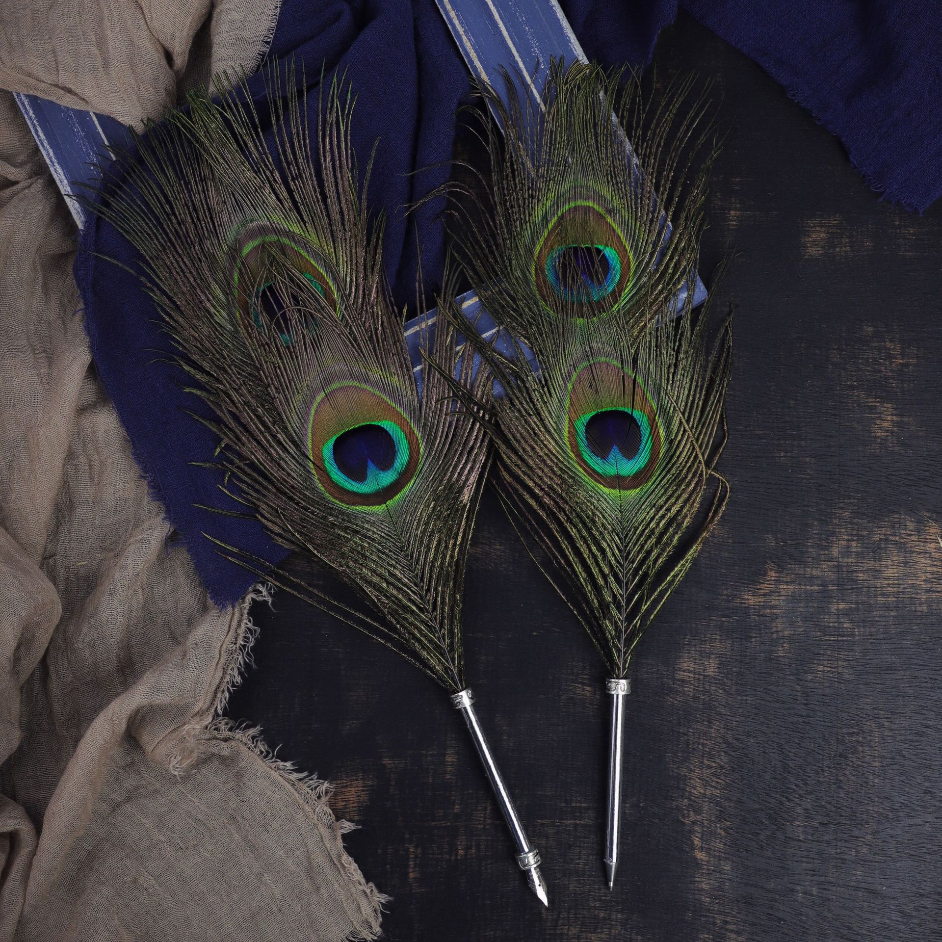 刘世企业孔雀羽毛笔蘸水笔羽毛笔孔雀翎金属杆圆珠笔卡装多款选