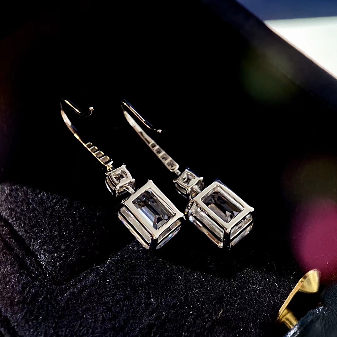 纯银镀18k白金长方宝塔钻石耳钉耳勾进口高碳钻3克拉仿真钻石耳坠