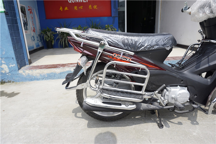 适用于豪爵弯梁车ug110国四hj110-8载重侧翻板大脚踏板后货架改装