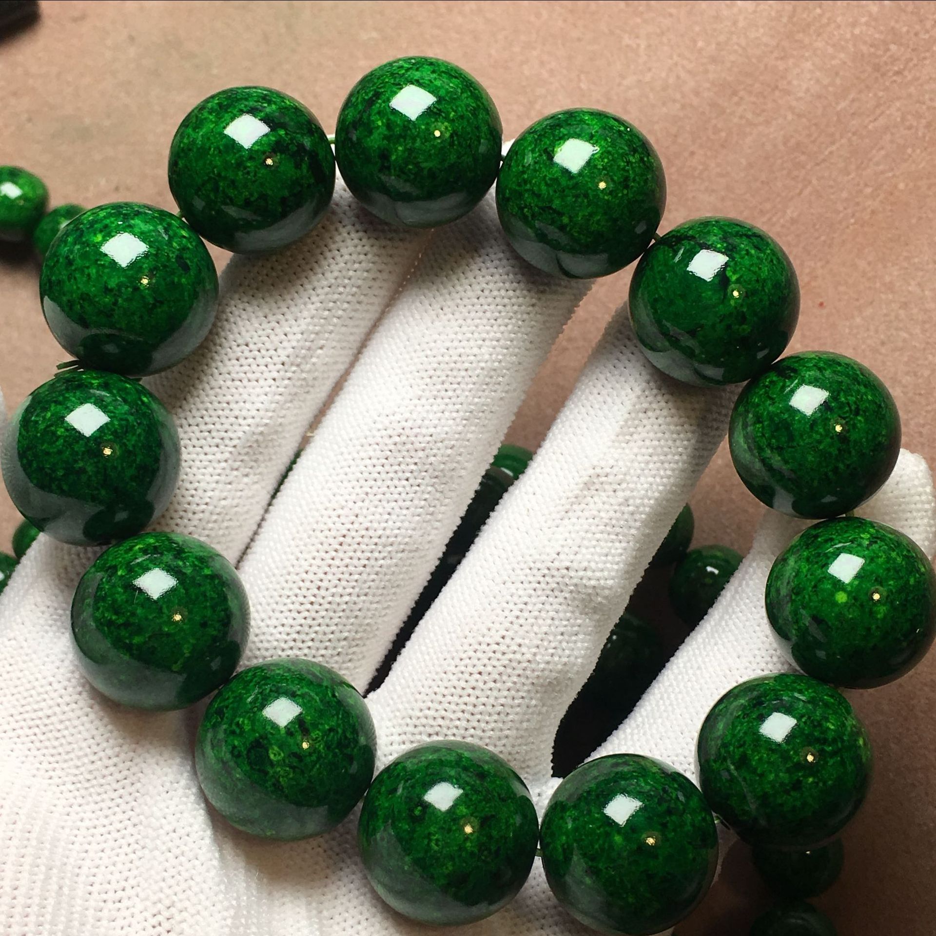 高仿虬角手串圆珠骨角牙文玩