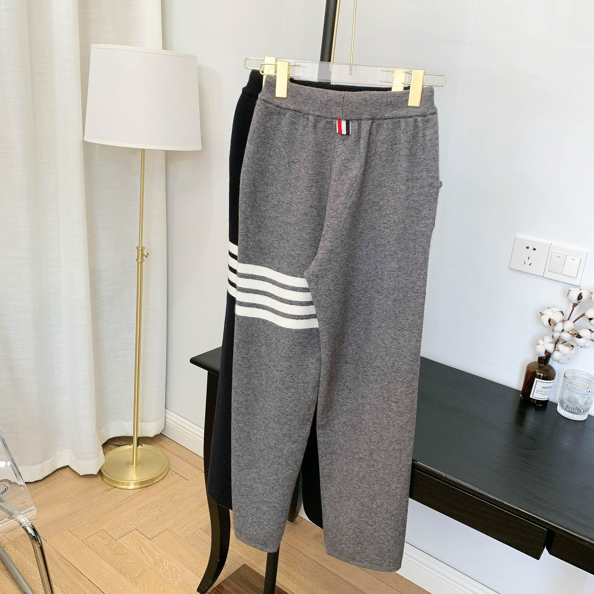 2020tb高腰长裤女针织裤灰色四杠宽松直筒ol休闲裤显瘦阔腿裤基础