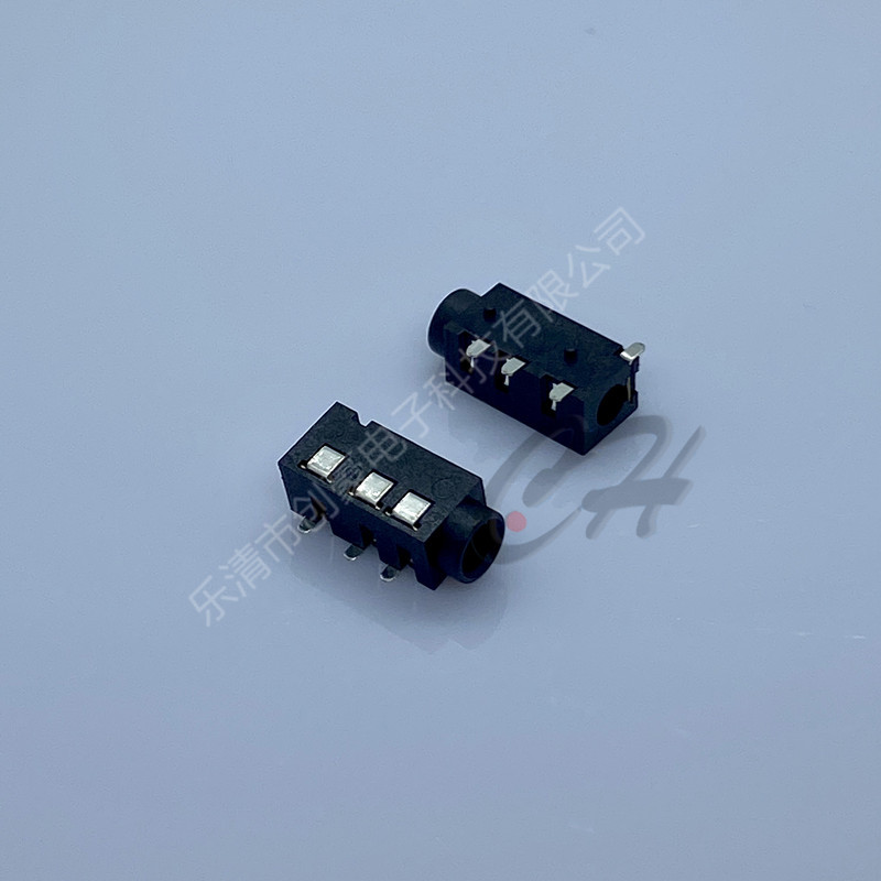 厂家直销3.5耳机音频插座 蓝牙小音响耳机插头母座 4脚直插pj320a