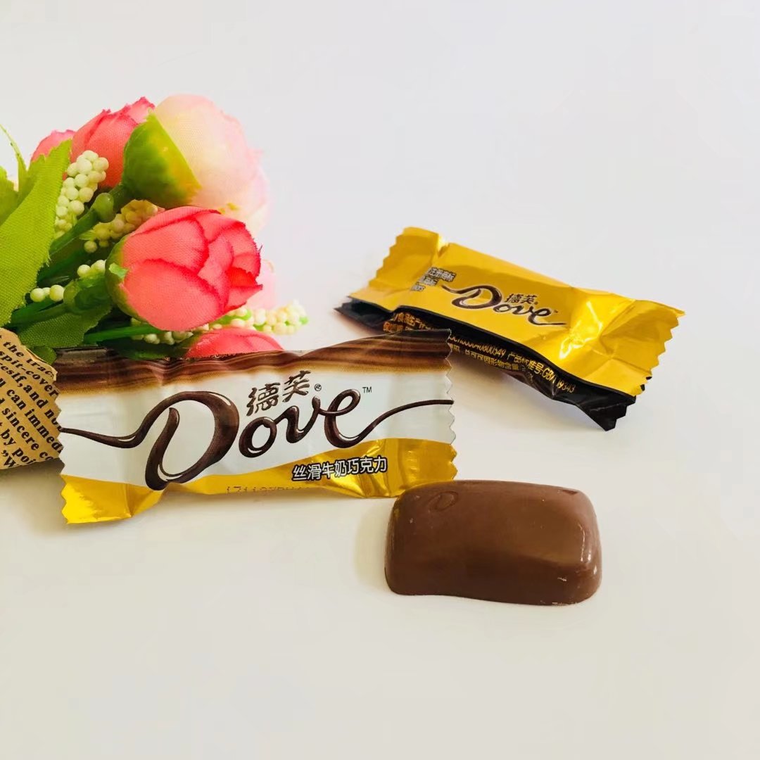 德芙巧克力1斤约78颗友情提示:已进入夏季,温度较高,巧克力容易软化