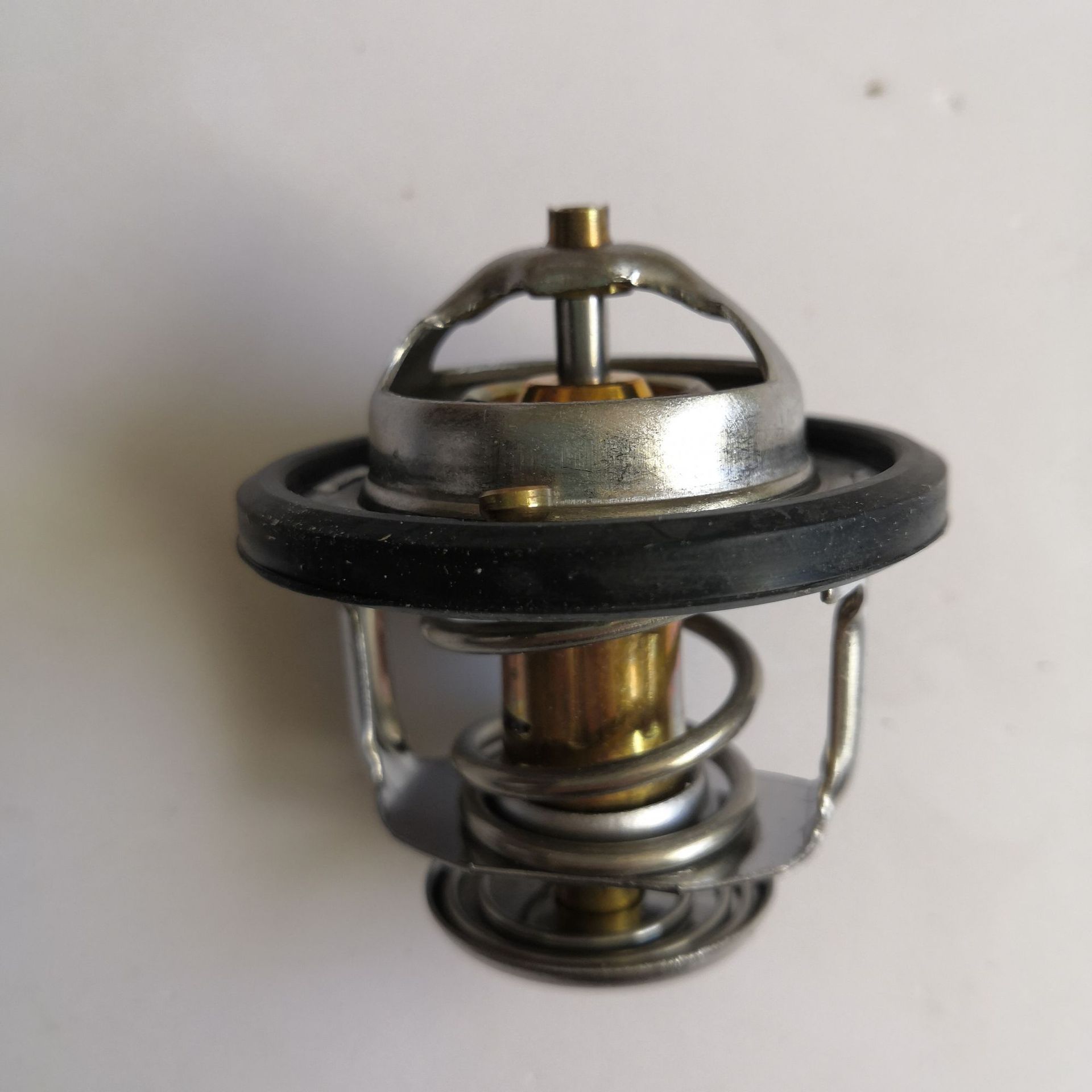 适配吉利自由舰金刚节温器/调温器