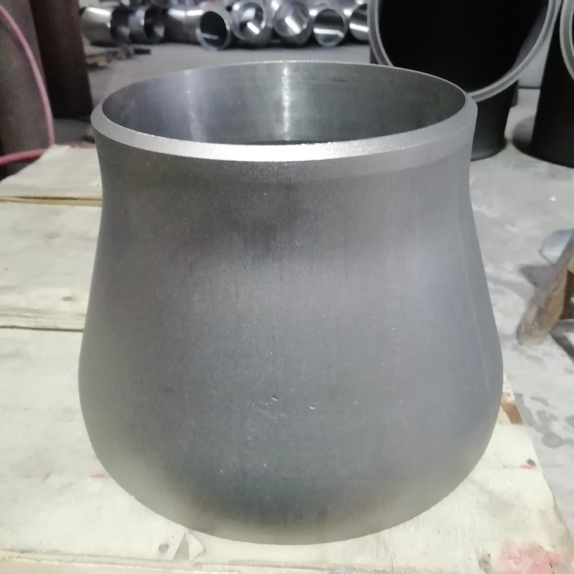 定制304不锈钢同心大小头 无缝焊接工业用冲压异径管大小头