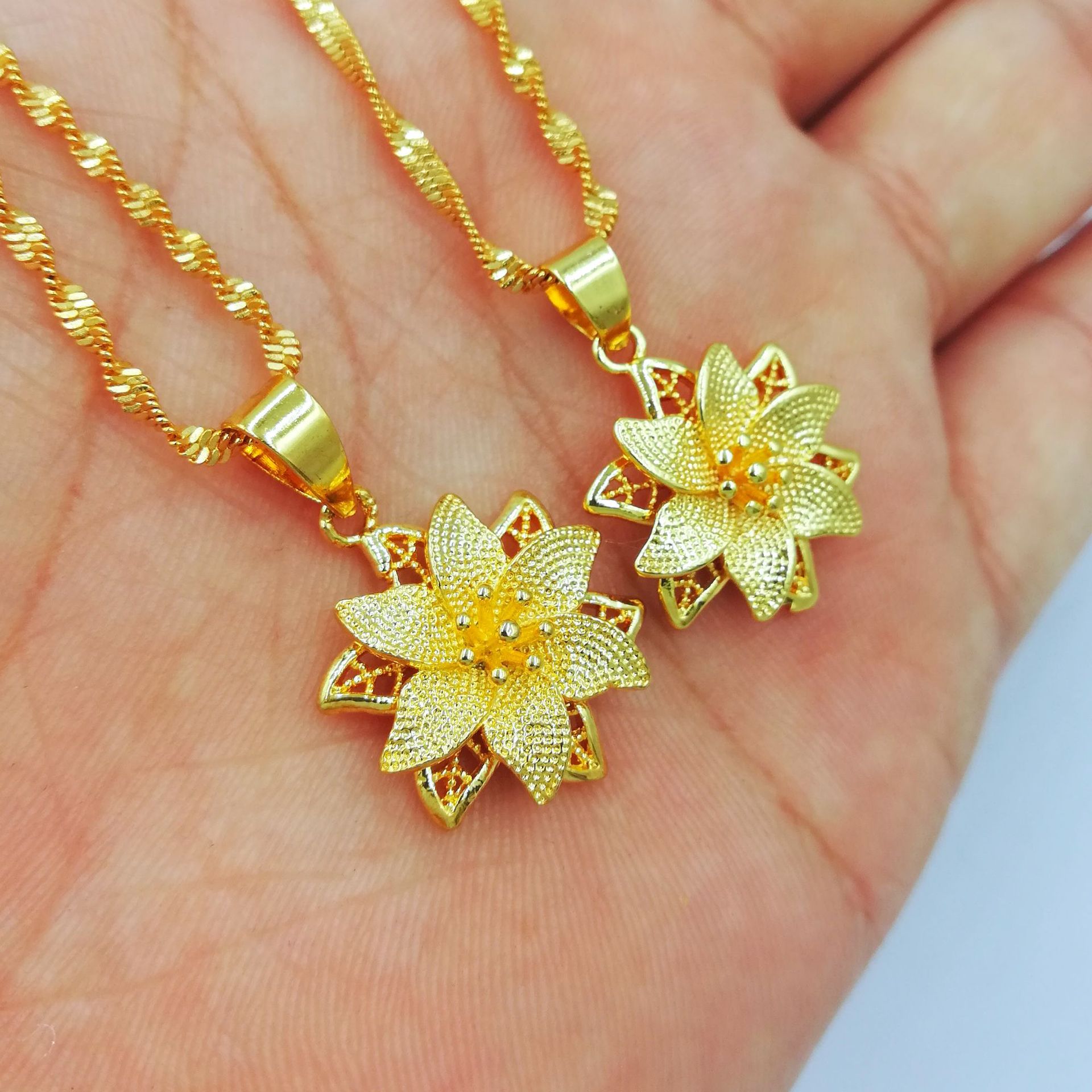 花朵吊坠沙金 铜镀金首饰仿黄金多层花吊坠项链直播爆款厂家直销