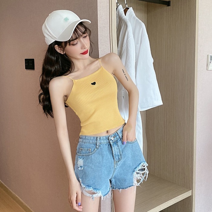 刺绣针织修身显瘦短款小背心吊带 小雏菊破洞牛仔短裤热裤套装女