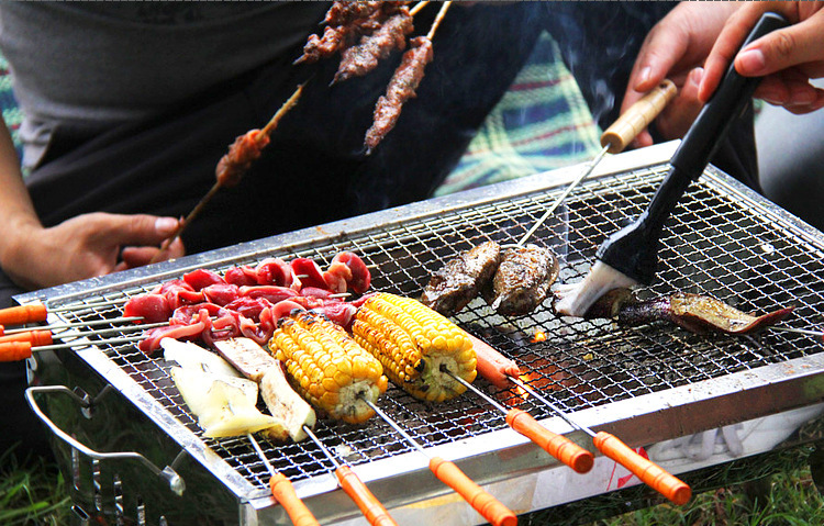 无烟碳木炭烧烤用家用户外碳竹炭球形圆碳块环保机制易燃耐烤专用