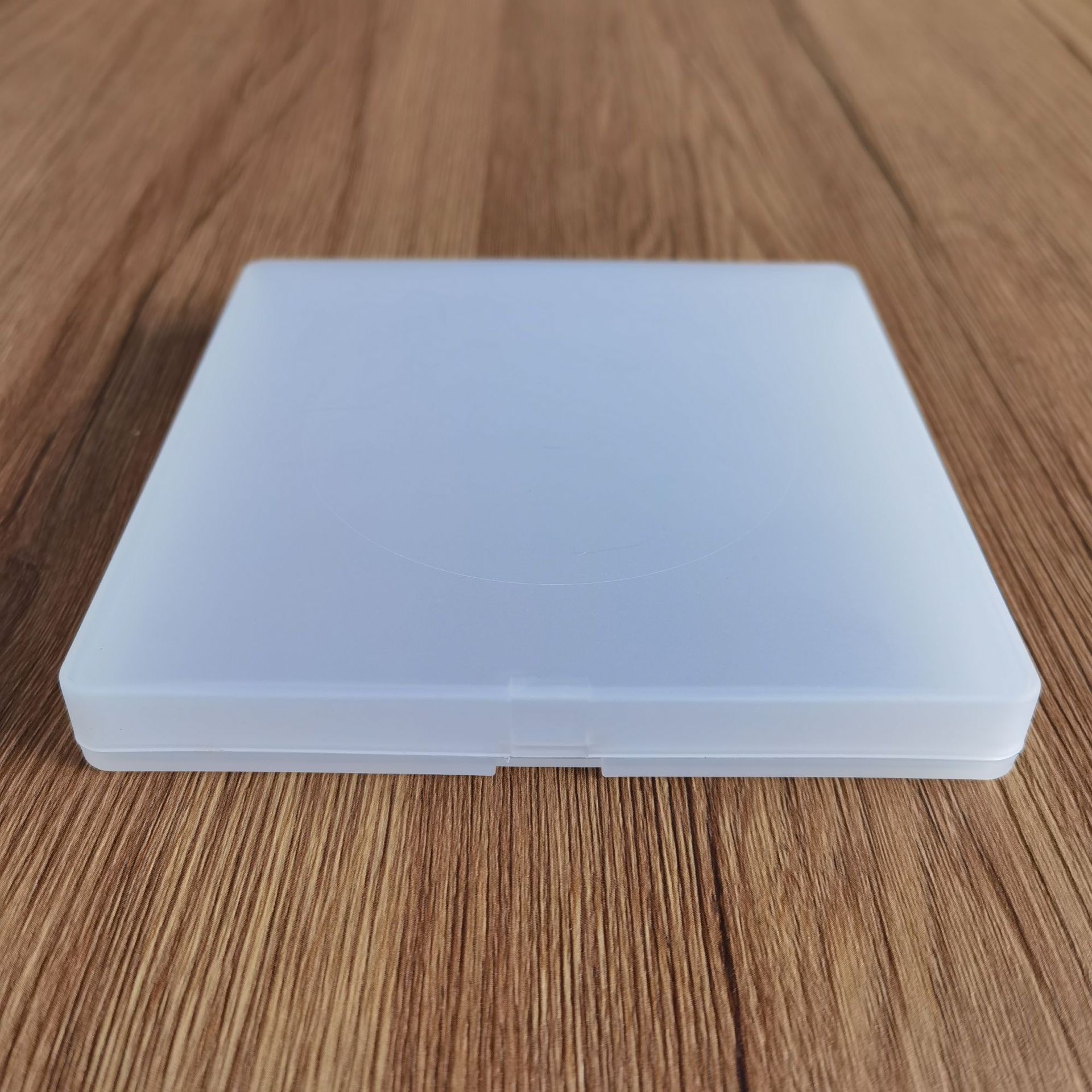 新款热销方形磨砂材质塑料盒带盖pp盒塑料制品零件包装盒