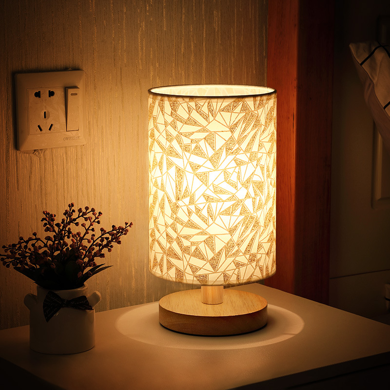 Nordic Solid Wood Fabric Decoration USB Table Lamp Bedroom Bedside Study Bed & Breakfast Led Small Night Lamp Wholesale Decals Creative
