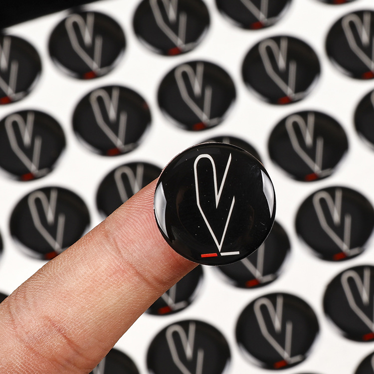 不干胶标签贴纸商标水晶滴塑车标logo透明pvc水晶滴胶