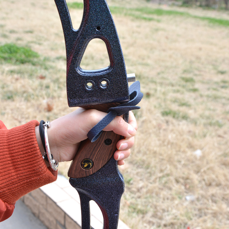 弓箭护弓绳反曲弓腕绳保护绳牛皮射箭比赛传统美猎防止掉落护弓绳