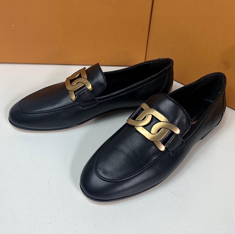 20外贸新款苏茵茵 葡萄妈复古金扣真皮一脚蹬懒人乐福鞋女小皮鞋