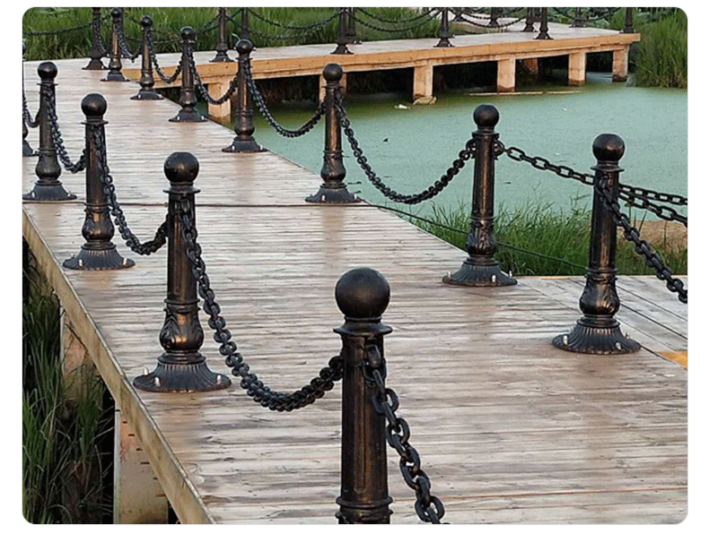 铸铁隔离防护罗马立柱 铁艺止车柱 铸铁河道景观铁链护栏立柱