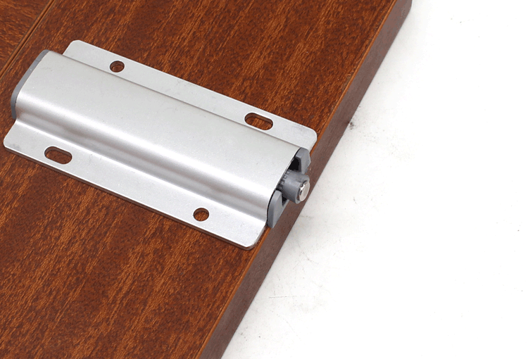 左钢五金现货免拉手柜门按弹器 产地货源铝合金金属银色反弹器