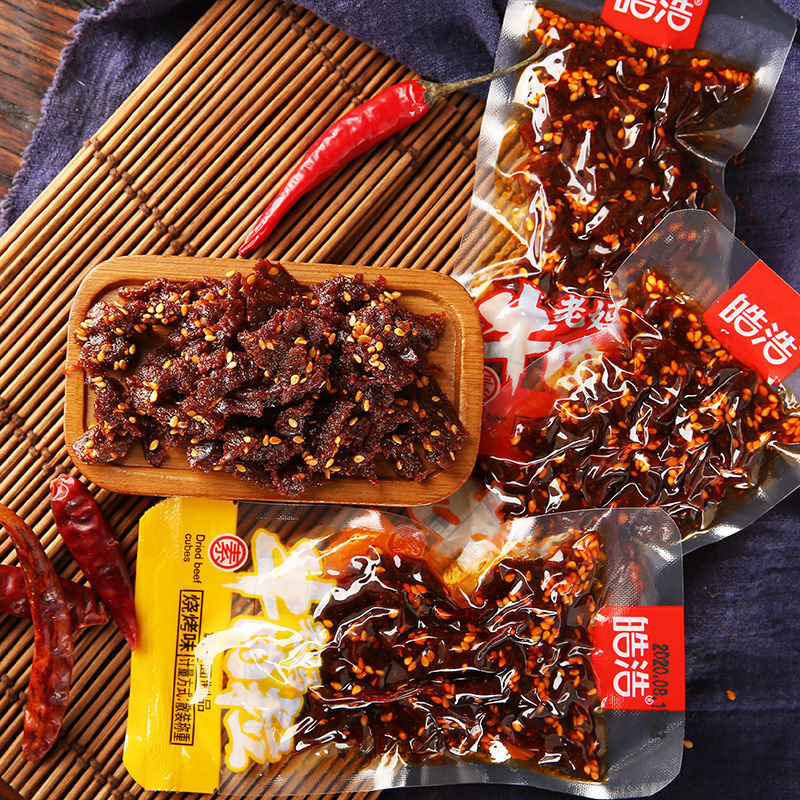 预售皓浩老妈牛肉粒辣条麻辣素牛肉小面筋素食儿时怀旧零食休闲小